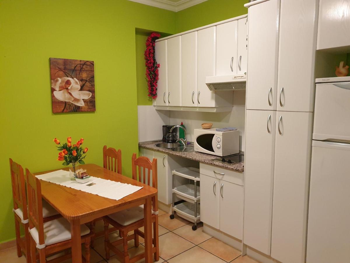 Apartament Dana *